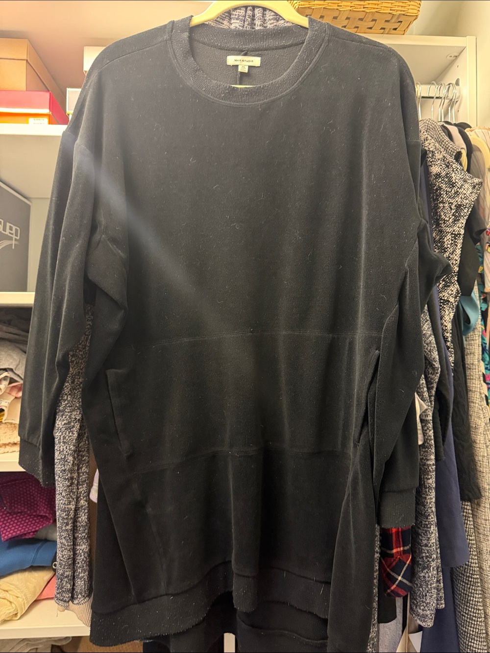 Max Studio Black Crewneck Sweatshirt